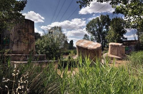 Pilares del viejo puente