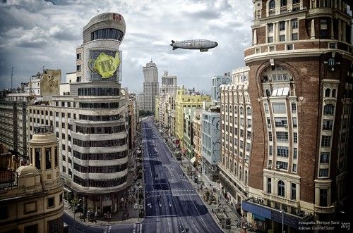 Gran via de Madrid con alteracion de edificios formas y color